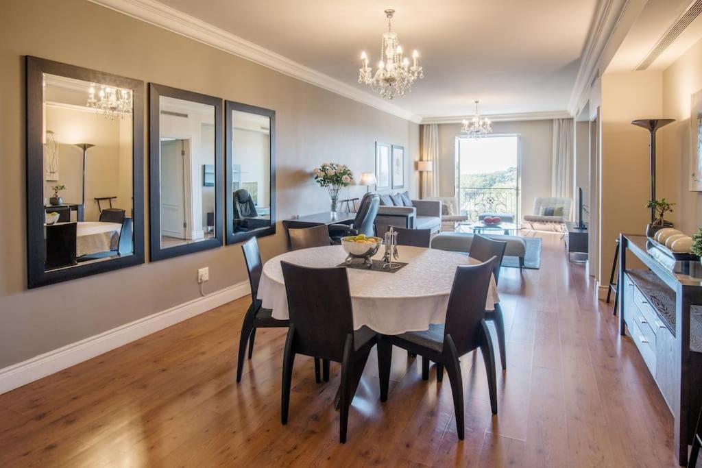 Cape Royale By Mcstay Cape Town Exterior photo